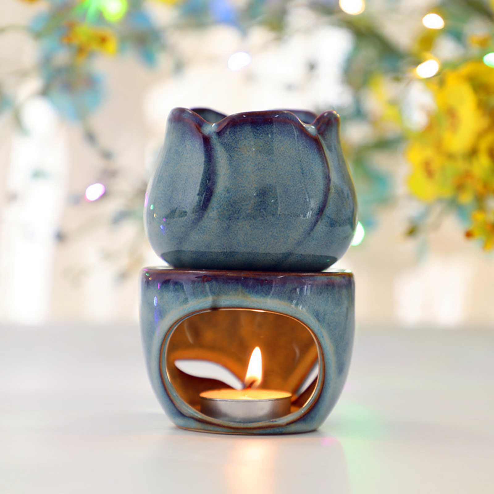 Home Fragrance Wax Melts - Tulip Ceramic Aromatherapy Oil Burner split